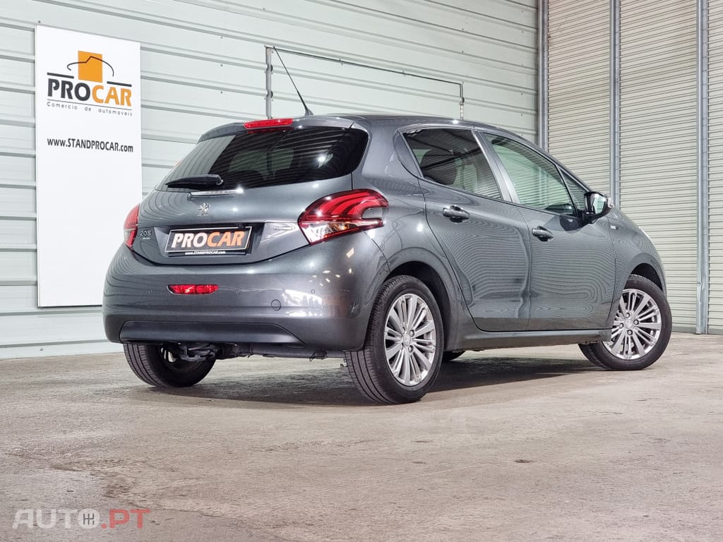 Peugeot 208 1.2 PureTech Style