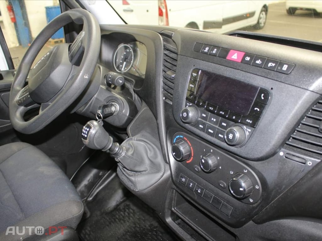 Iveco Daily 2.3 35S14S V7 H1