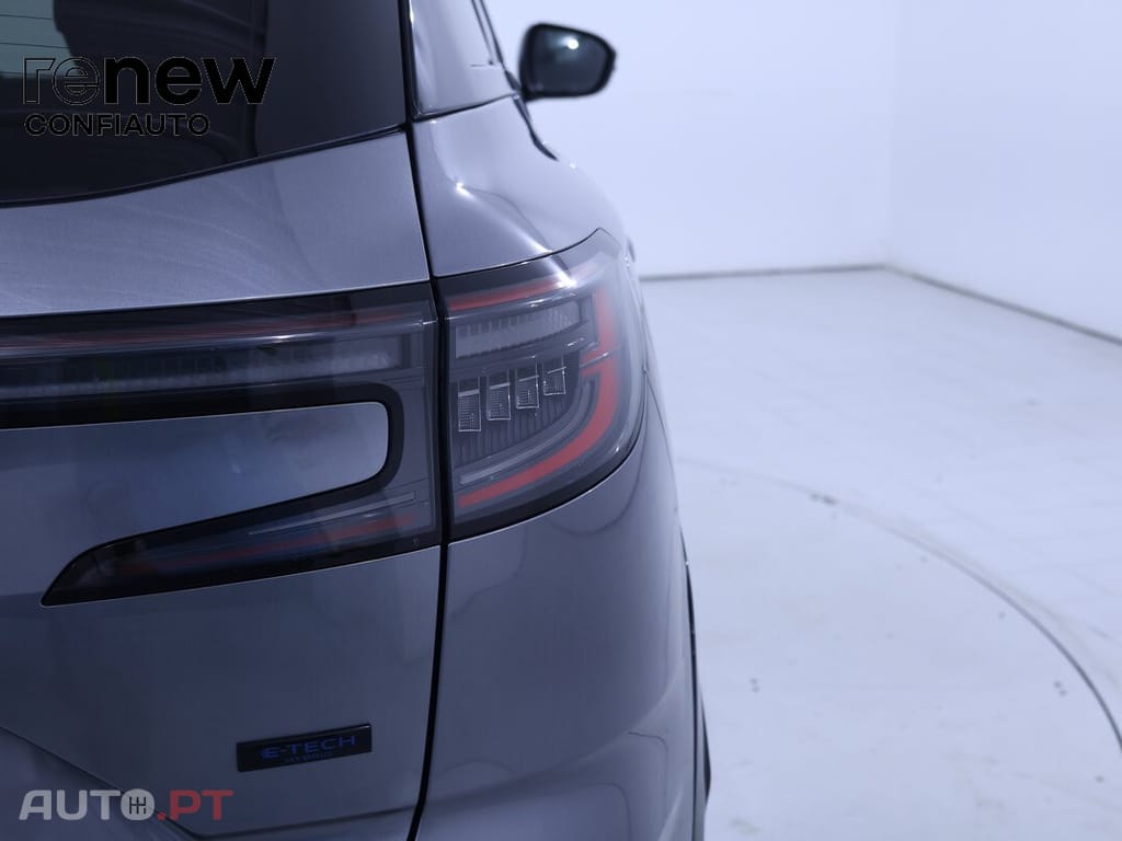 Renault Austral AUSTRAL 1.2 E-TECH FULL HYBRID ICONIC ESPRIT ALPIN — fotografia 8