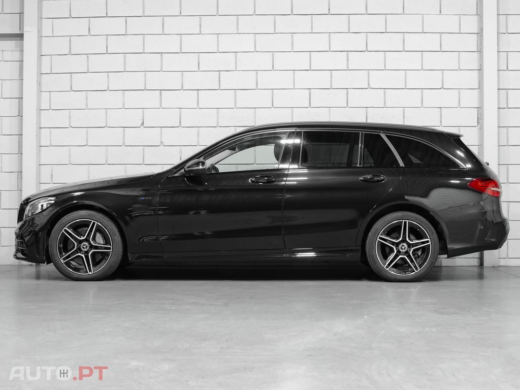 Mercedes-Benz C 300 de AMG Line