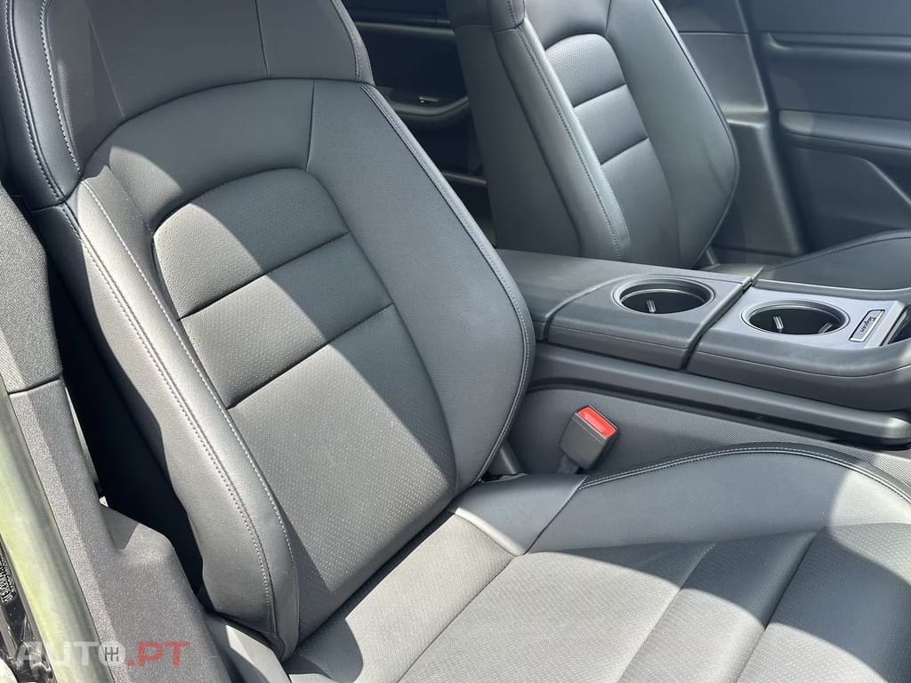 Porsche Taycan 4S I.V.A DEDUTIVEL