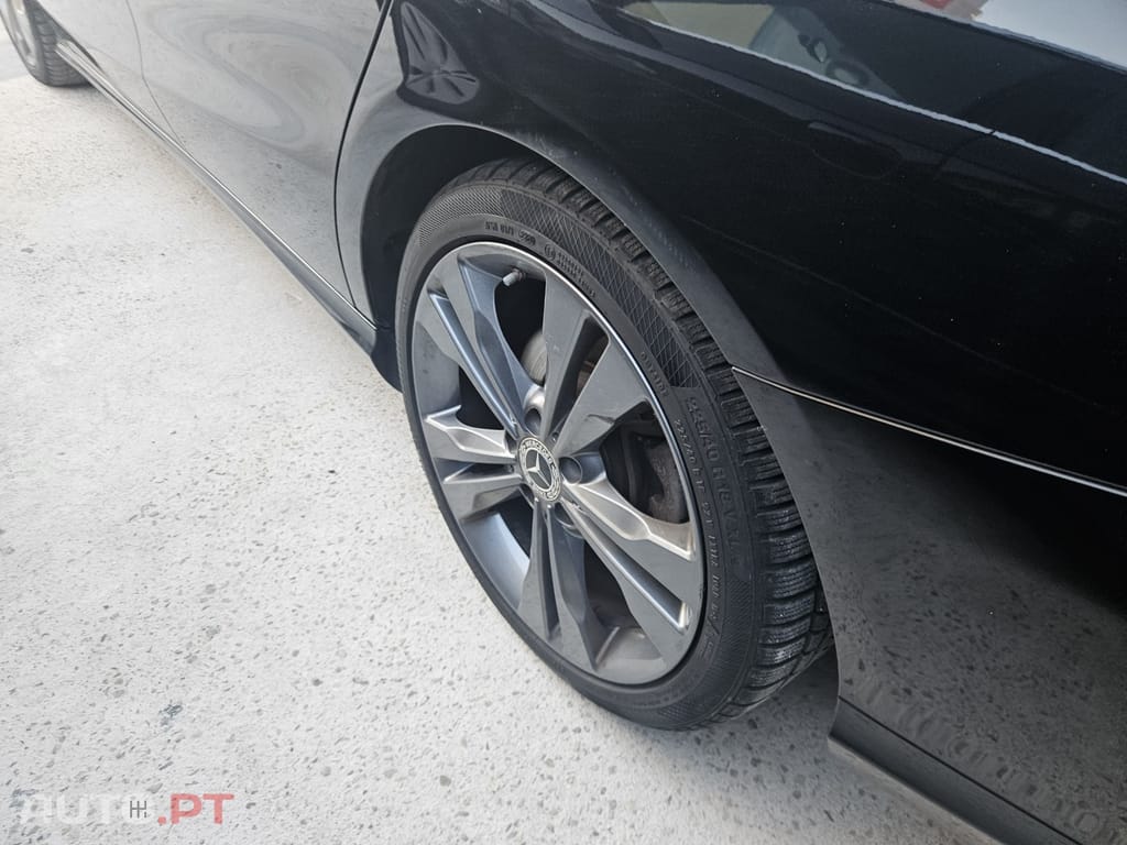 Mercedes-Benz CLA 180 d Shooting Brake