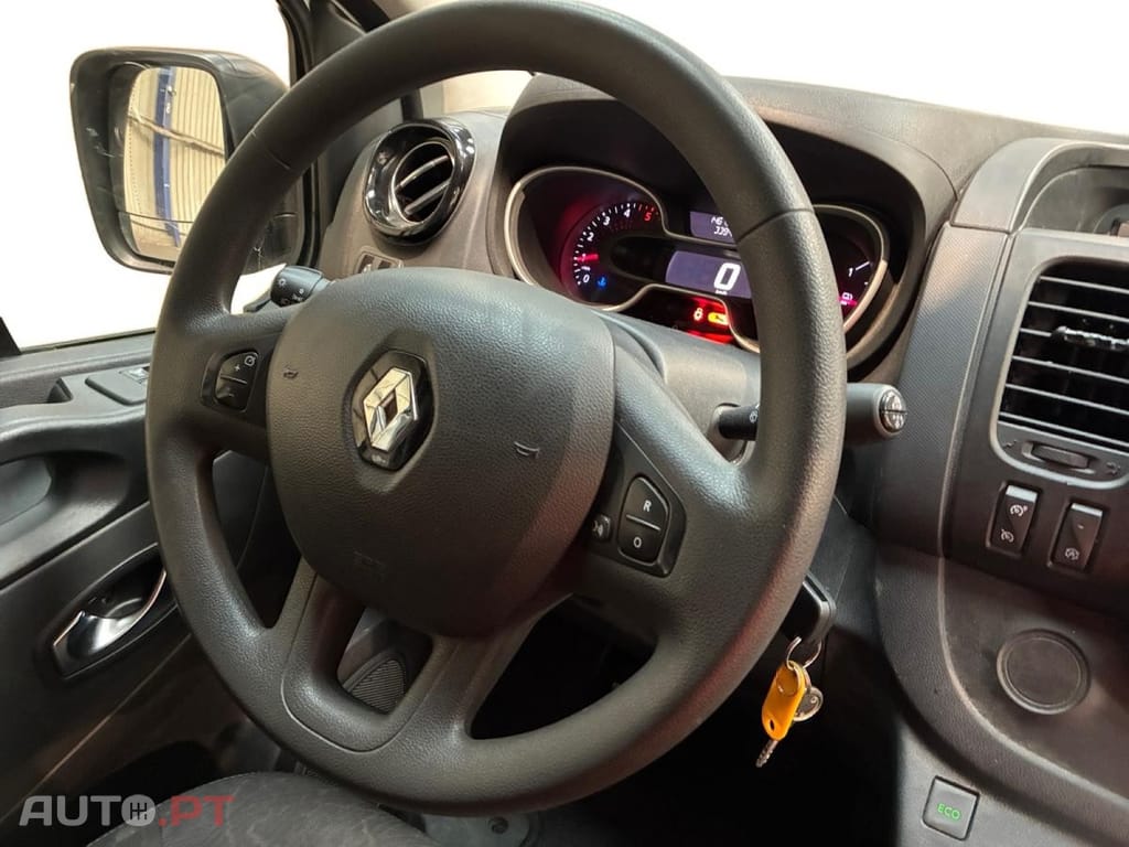 Renault Trafic 2.0 dCi L2H2 1.2T