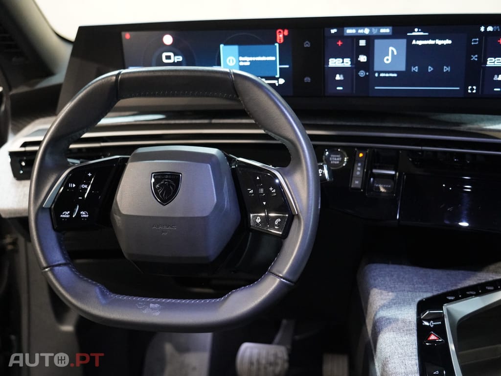 Peugeot 3008 1.2 Hybrid Allure e-DCS6