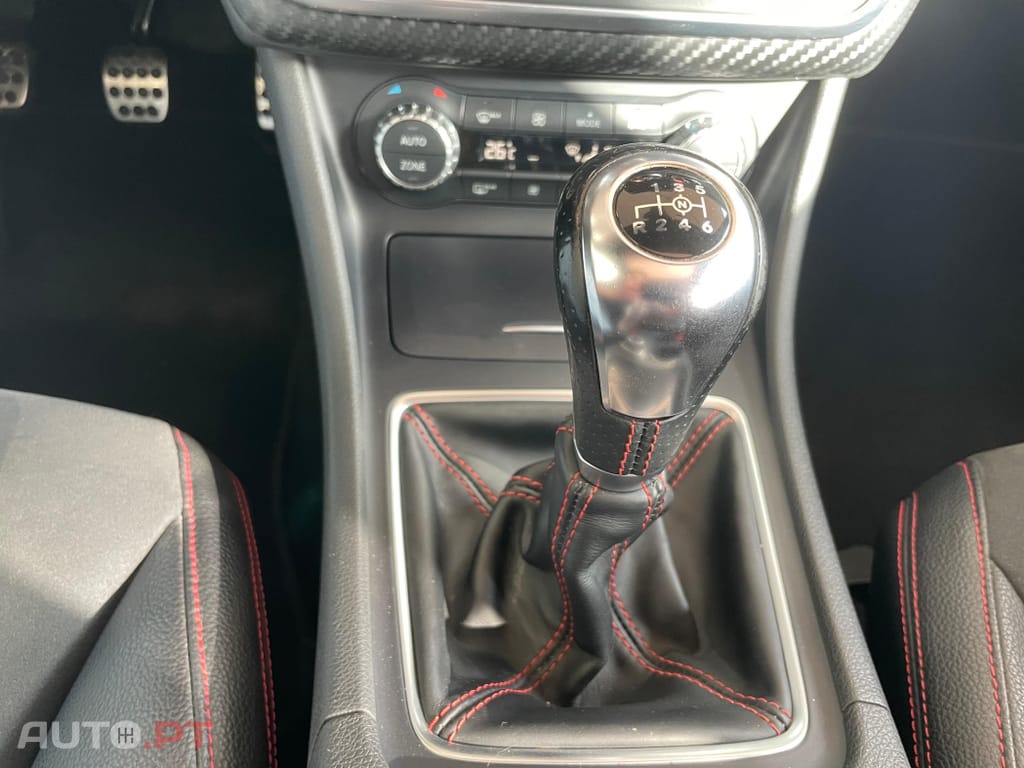 Mercedes-Benz A 200 AMG Line