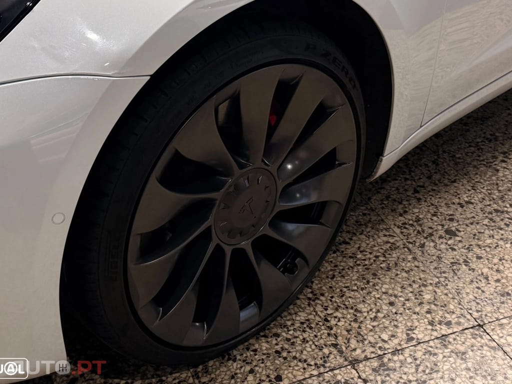 Tesla Model 3 Performance Dual Motor AWD