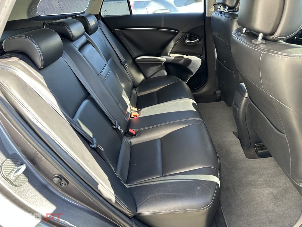 Toyota Avensis SD 2.0 D-4D Exclusive +Pele+GPS