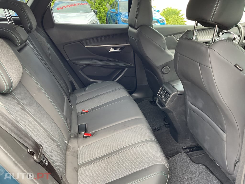 Peugeot 3008 1.5 BlueHDi Active Pack