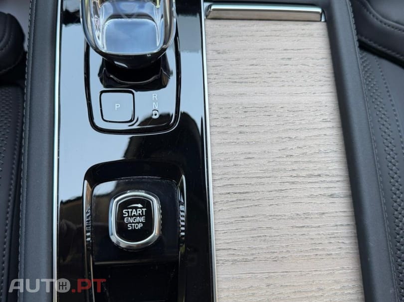 Volvo XC 90 2.0 T8 PHEV Plus Bright AWD — fotografia 22
