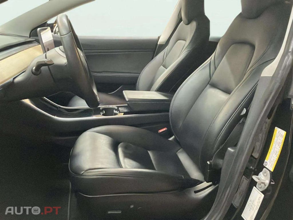 Tesla Model 3 Long-Range Dual Motor AWD