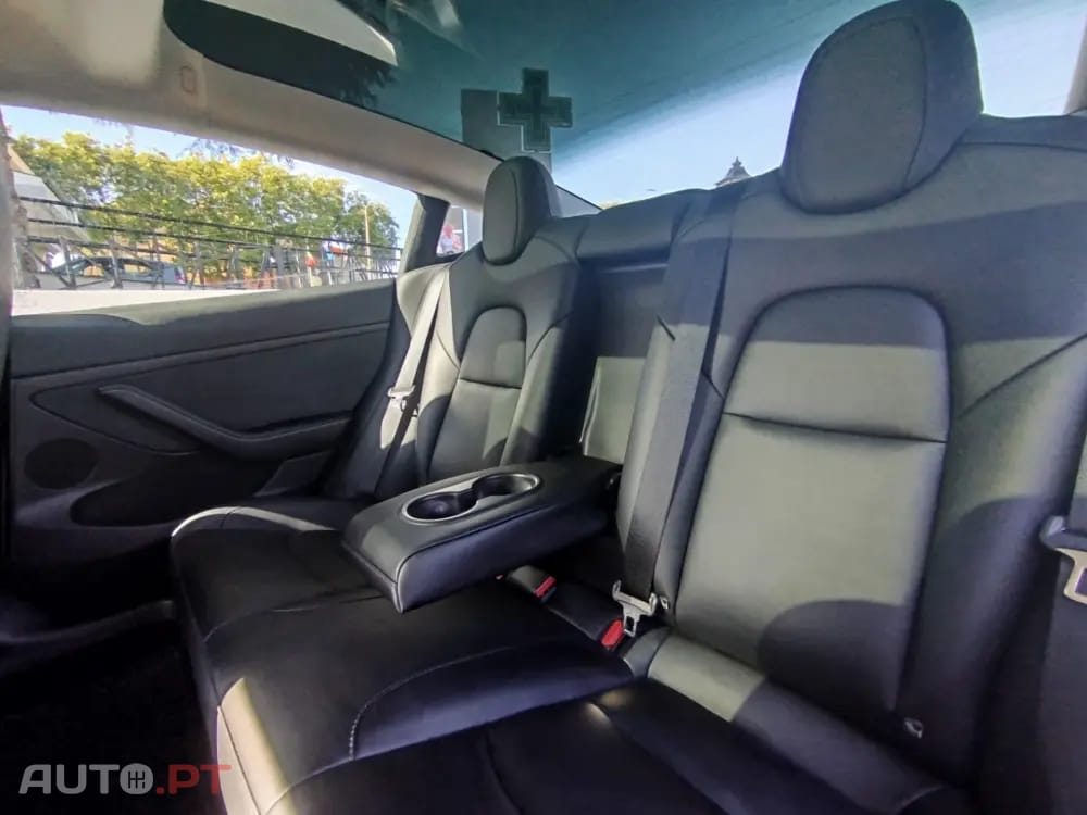 Tesla Model 3 Long Range Tração Traseira
