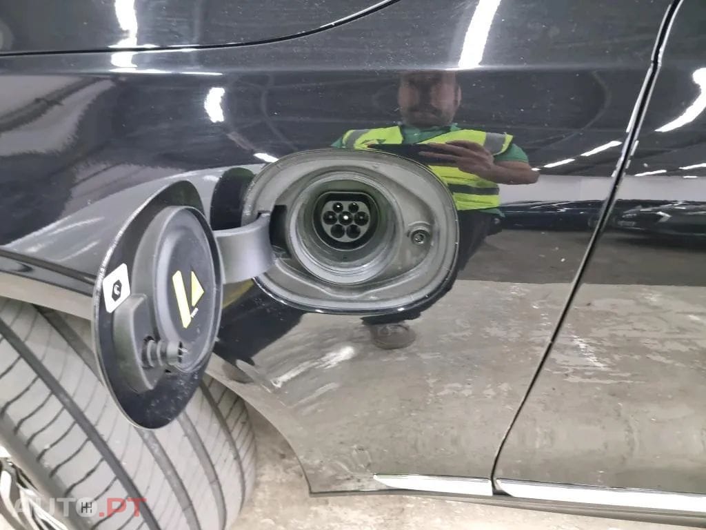 Volvo V90 2.0 T8 PHEV Inscription AWD
