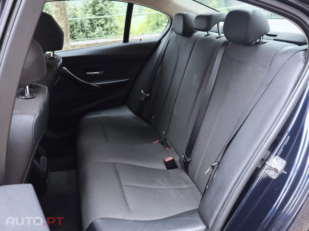 BMW 318 d Line Modern