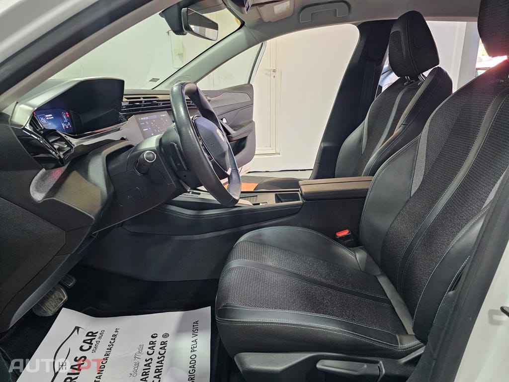 Peugeot 308 1.2 PureTech Allure Pack EAT8