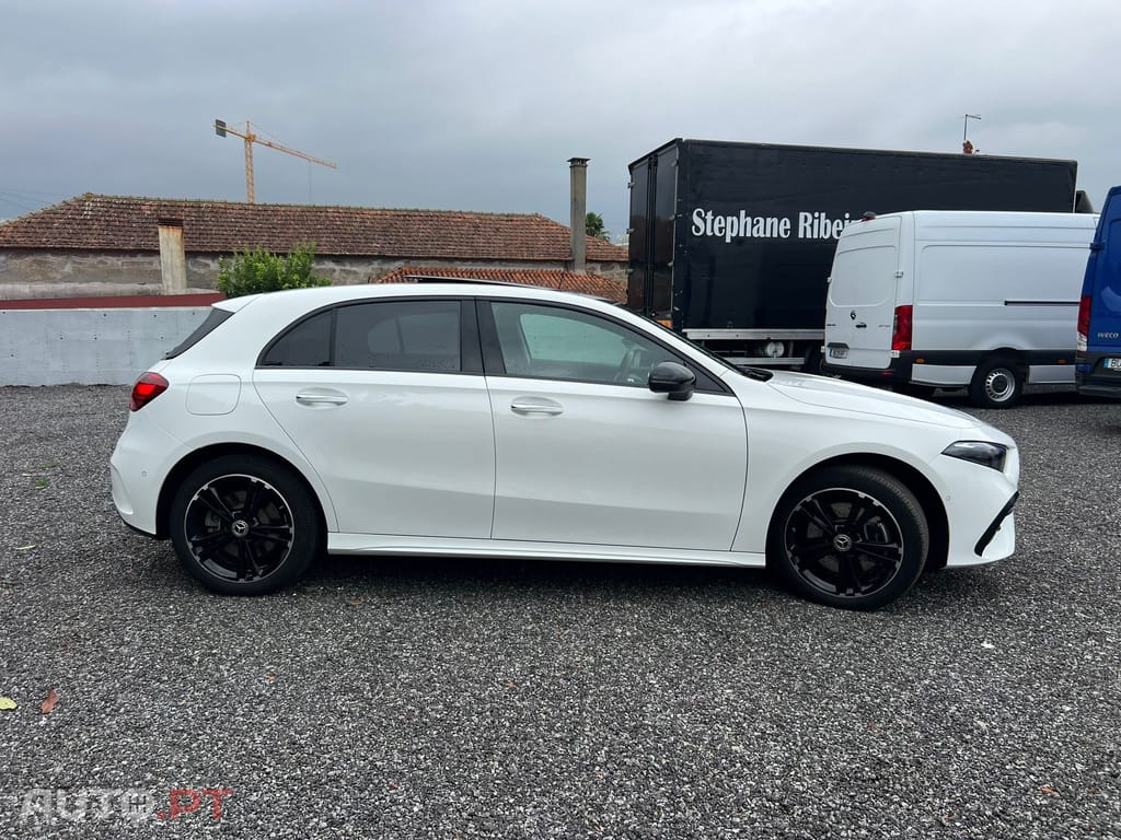 Mercedes-Benz A 250 e AMG Line