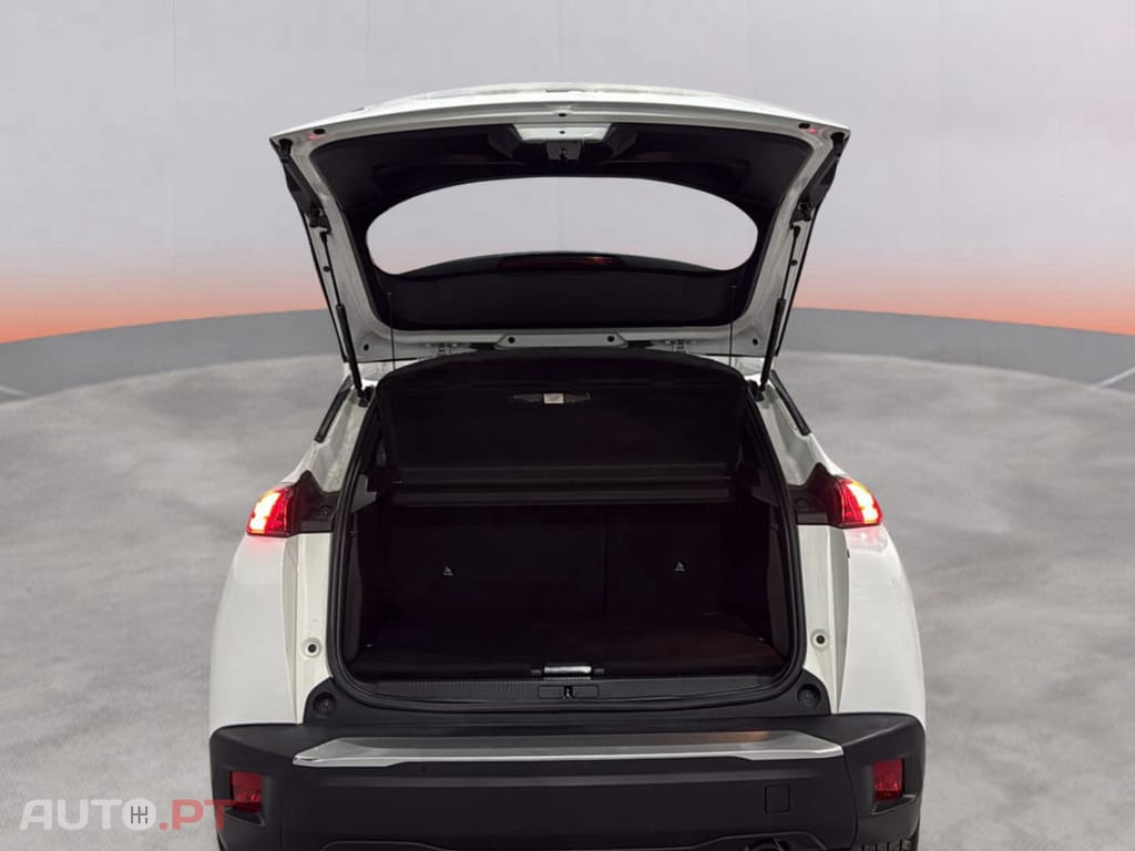 Peugeot 2008 1.2 PureTech Allure