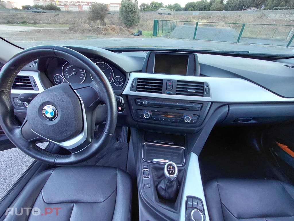 BMW 320 320d EfficientDynamics