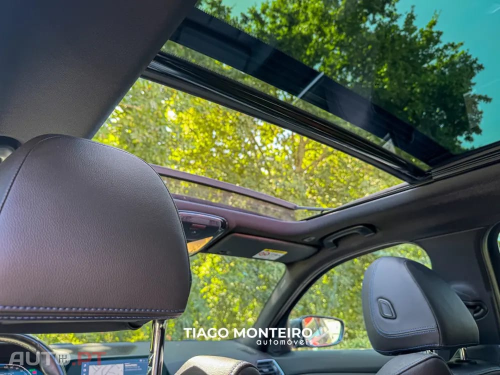 BMW 330 e Pack Desportivo M Auto