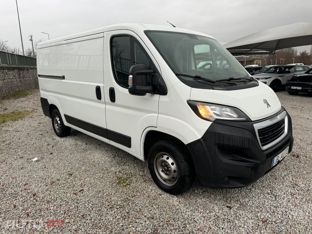 Peugeot Boxer Outro