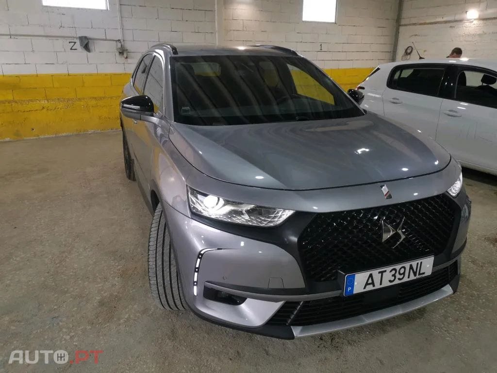 DS DS7 Crossback E-Tense Performance Line EAT8