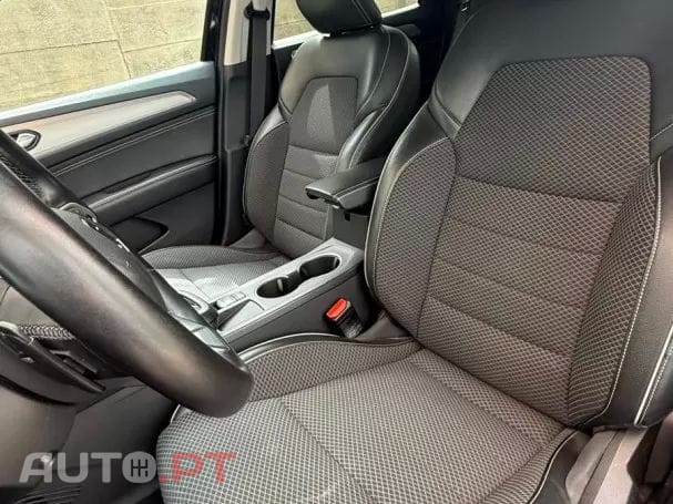 Renault Arkana 1.3 TCe Intens EDC