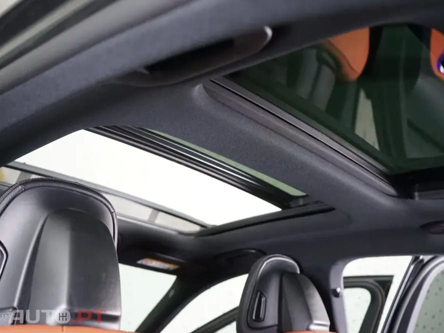 Mercedes-Benz C 300 e T 9G-TRONIC AMG Line