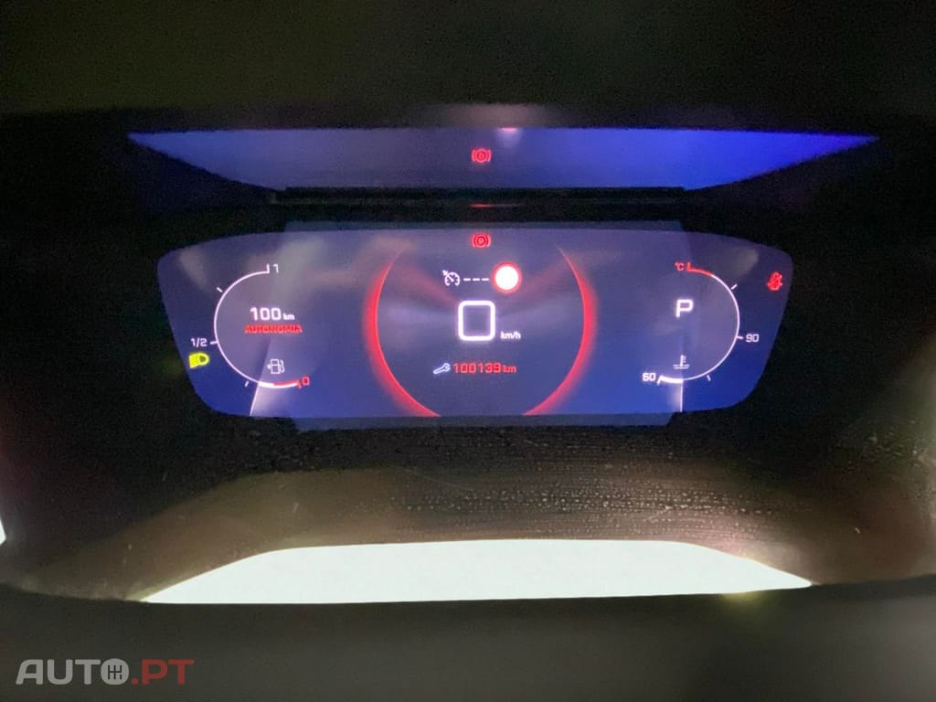 Peugeot 208 1.2 PureTech Allure EAT8