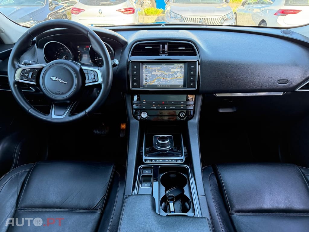 Jaguar F-Pace 2.0 i4D Prestige Aut.