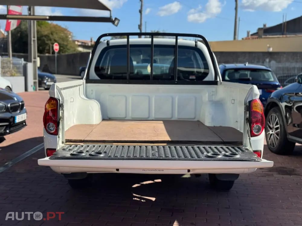 Mitsubishi L200 2.5 DI-D CD In.AC Low Rider 2WD