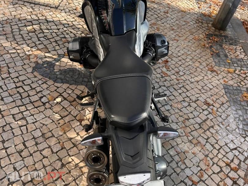 BMW R Naked