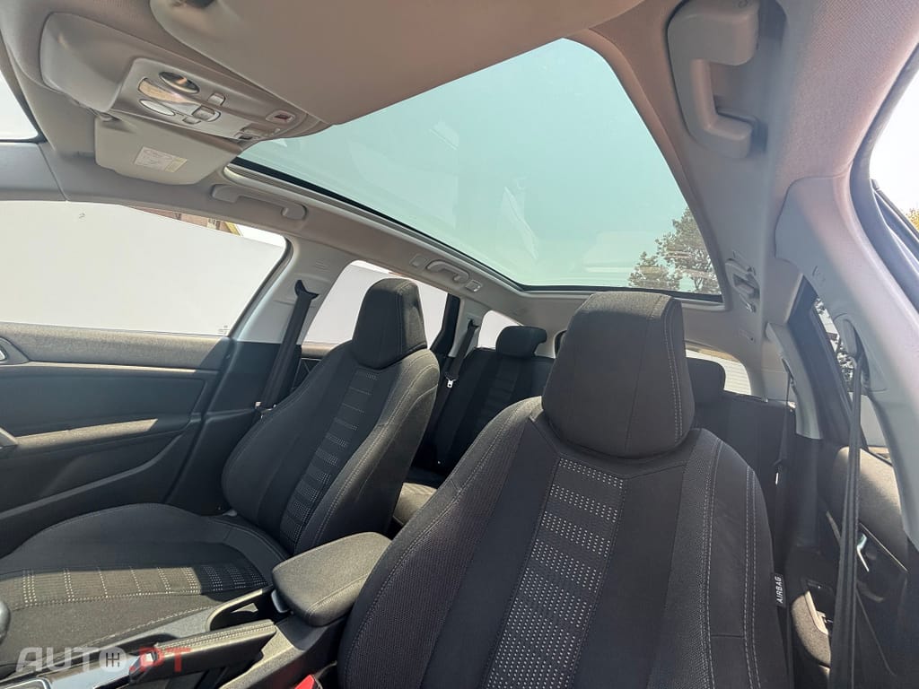 Peugeot 308 1.6 BlueHDi Allure J17