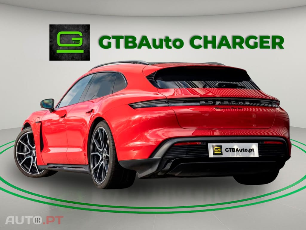 Porsche Taycan Turbo I.V.A DEDUTIVEL