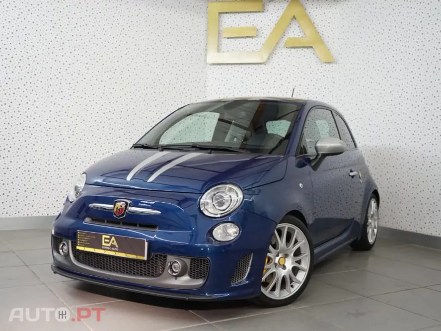 Abarth 695 Outro