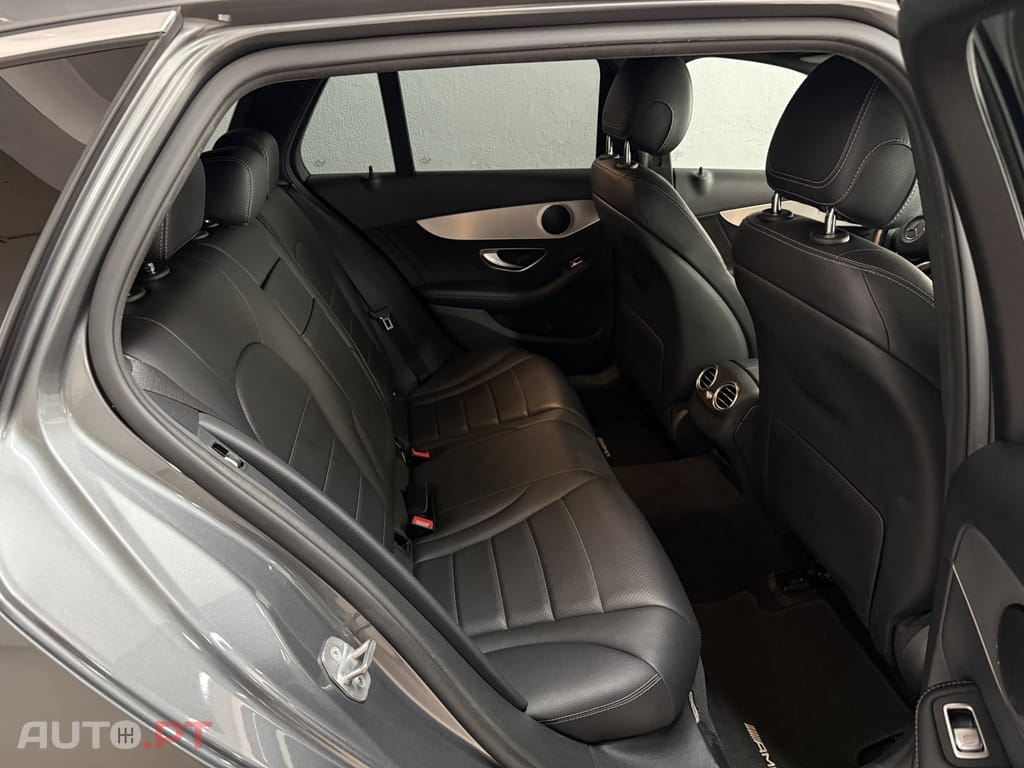 Mercedes-Benz C 220 (BlueTEC) d Station 7G-TRONIC AMG Line