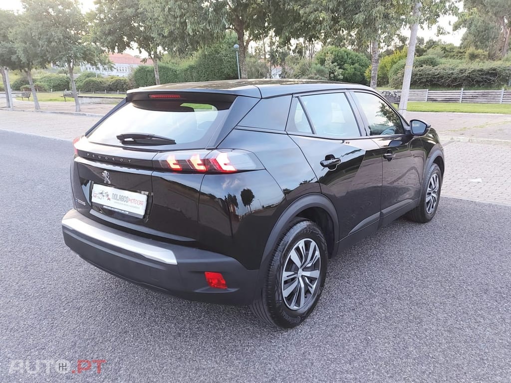 Peugeot E-2008 50 kWh Active Pack
