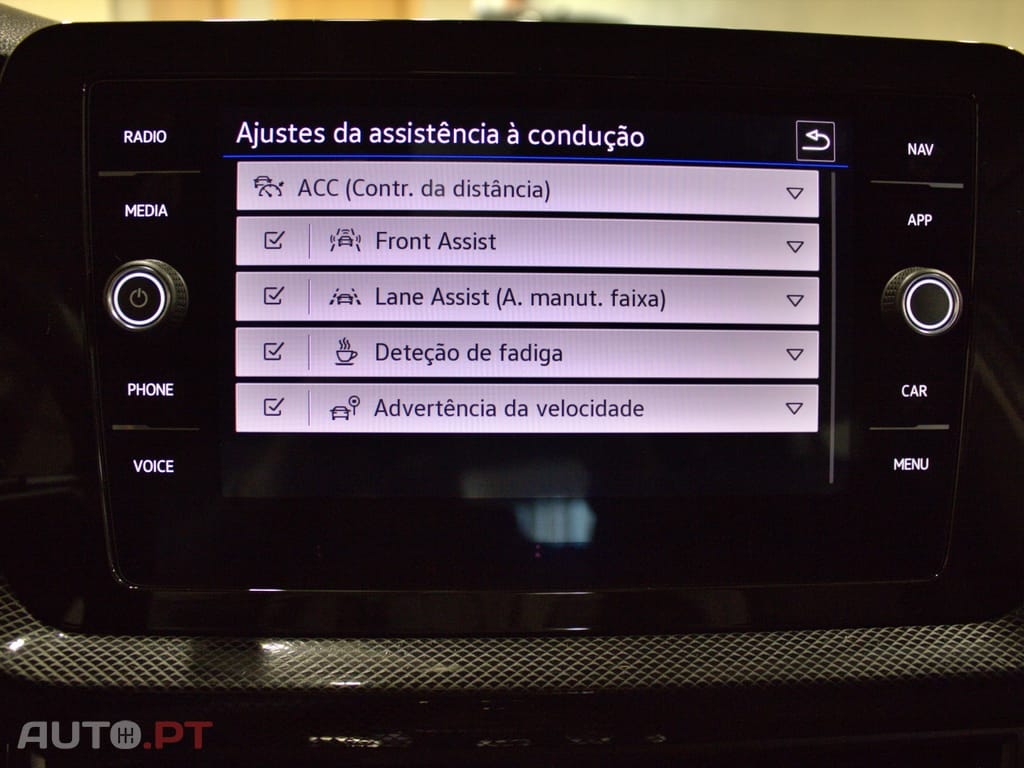 Volkswagen T-Cross 1.0 TSI Urban DSG