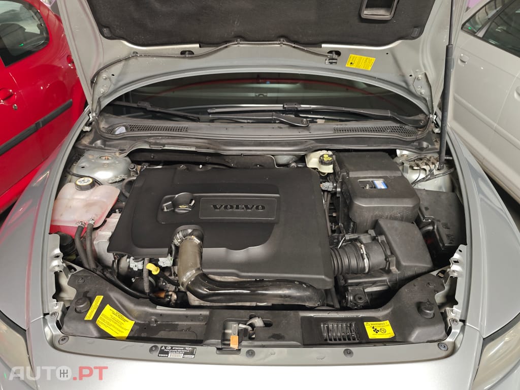 Volvo V50 Nível II
