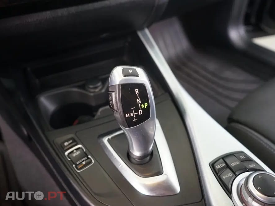 BMW 116 d Line Luxury Auto