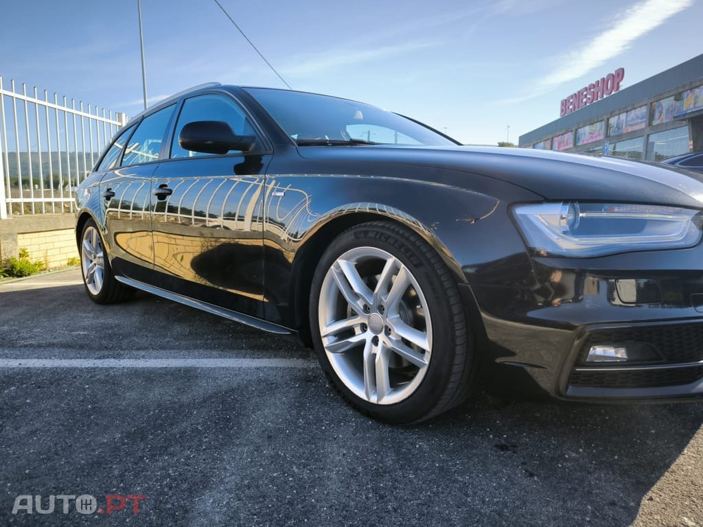 Audi A4 Avant 2.0 TDI S-line