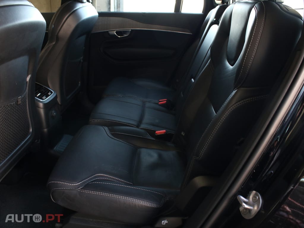 Volvo XC90 2.0 T8 PHEV Core AWD