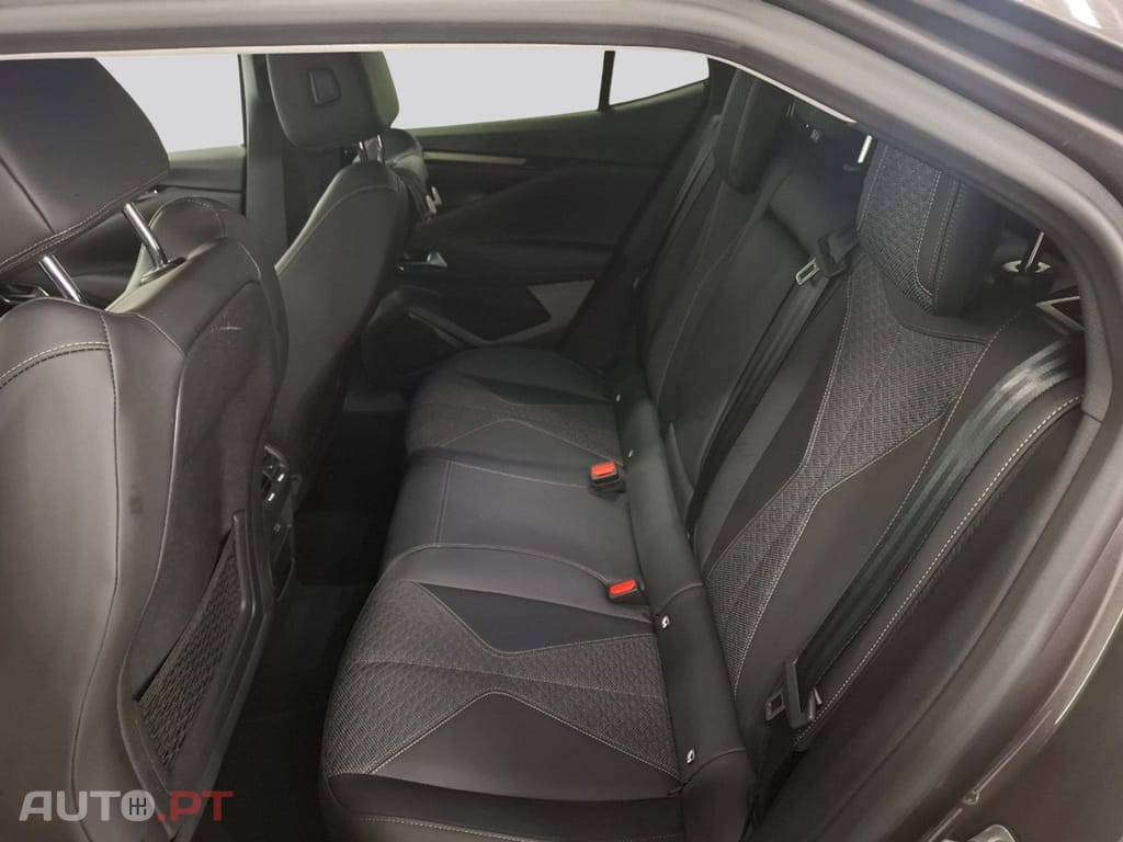 DS DS4 1.2i Bastille