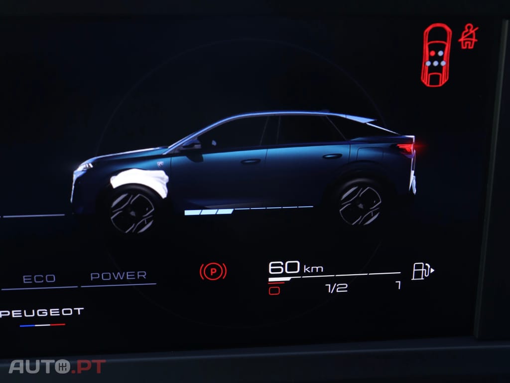 Peugeot 3008 1.2 Hybrid Allure e-DCS6
