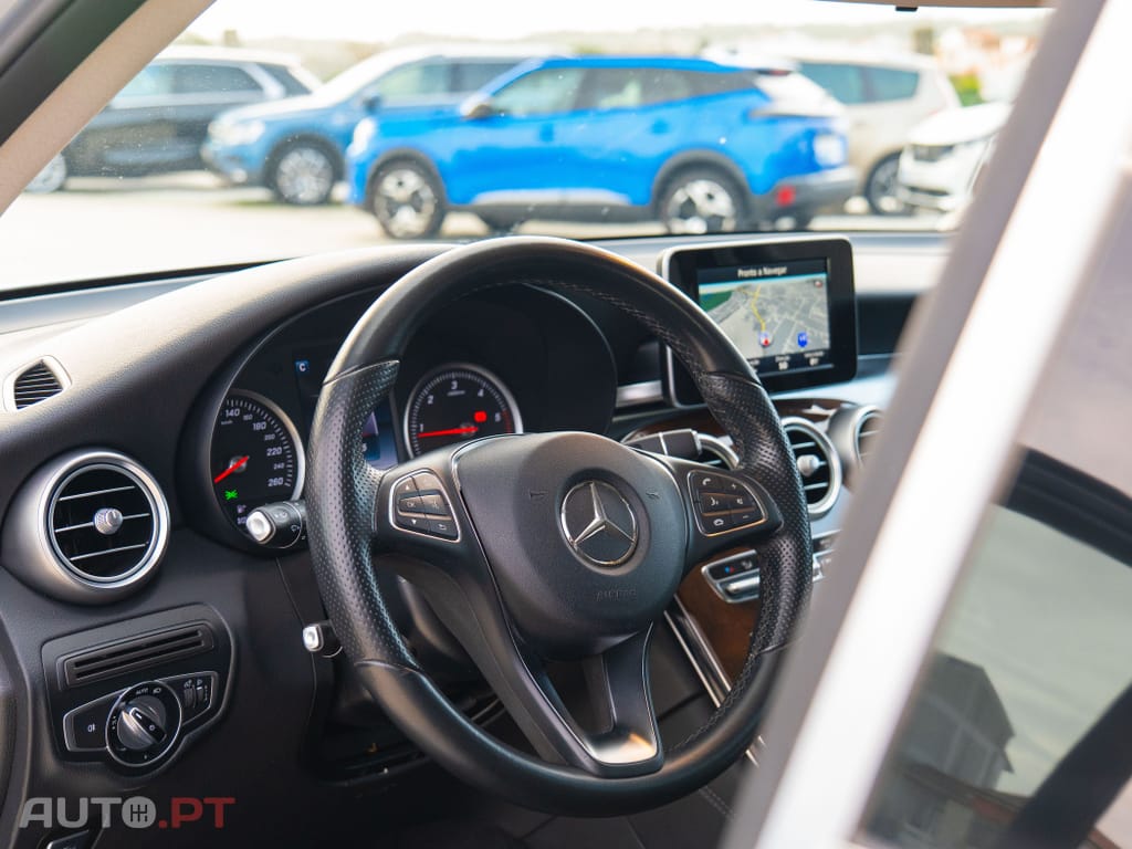Mercedes-Benz GLC 220 d 4Matic 9G-TRONIC