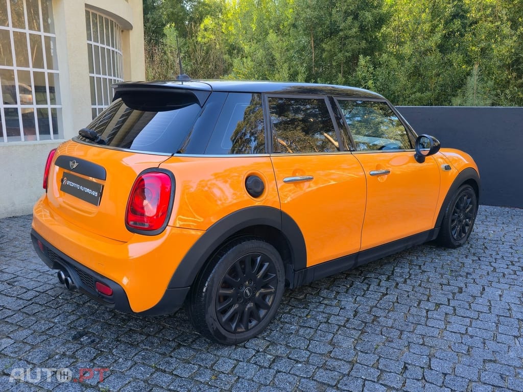 MINI Cooper Cooper SD