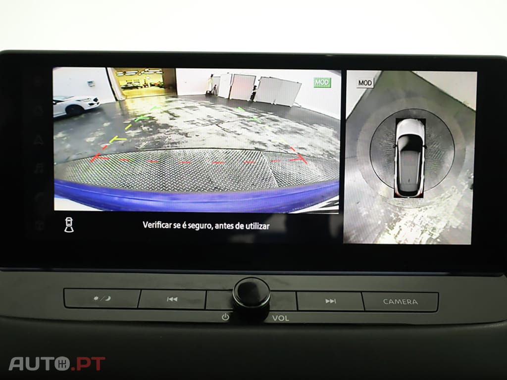 Nissan Qashqai Qashqai 1.3 DIG-T N-Connecta LED Xtronic