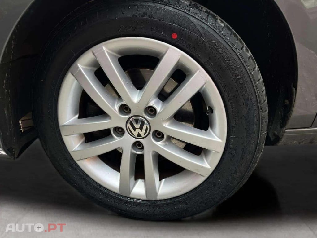 Volkswagen Golf 1.6 TDI CONFORTLINE