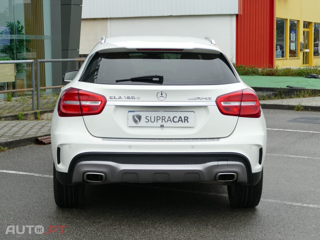 Mercedes-Benz GLA 180 CDi AMG Line