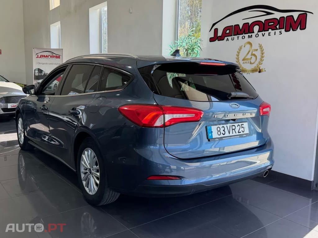 Ford Focus SW 1.0 EcoBoost Titanium