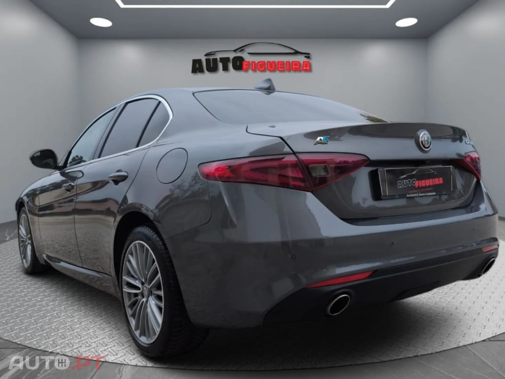 Alfa Romeo Giulia 2.2 D Super AT8