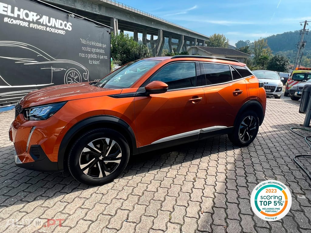 Peugeot 2008 1.2 PureTech Allure